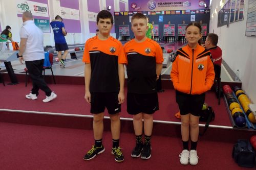 Trojica mladých kolkárov MKK Slovan Galanta v Podbrezovej - Ižak, Kubalec, Kubíková k 2023 11